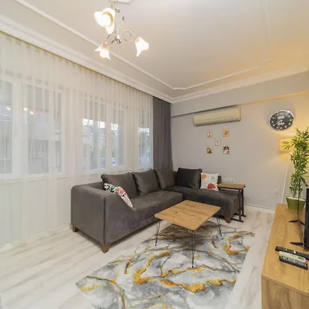 Vibrant Flat With Lovely Balcony In Muratpasa Appartamento *