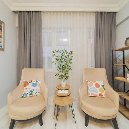 Vibrant Flat With Lovely Balcony In Muratpasa Appartamento Antalia